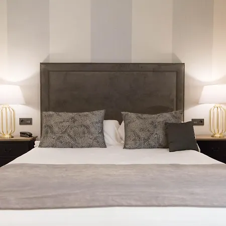 Palacete De Alamos 4* Малага